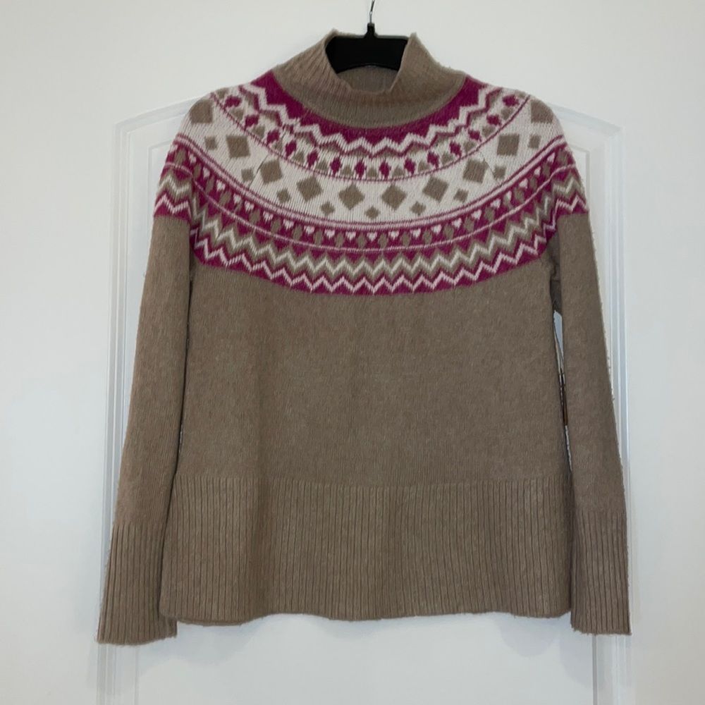 Tahari Fair Isle Tan Pink Turtleneck Sweater Ski Size XS